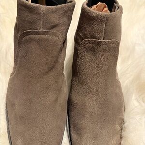 UGG Women's Brown Suede Ankle Boots